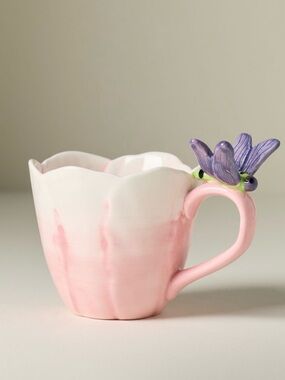 Anthropologie Reed Stoneware Teacup Pink
Lotus NWT